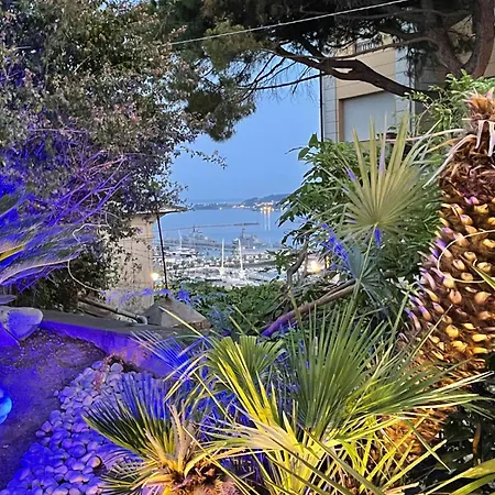 Mini Piscina Idromassaggio Giardino E Vista A Mare *